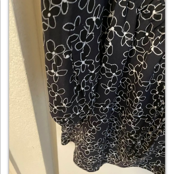 ALC black floral short dress silk sz 2 - Picture 6 of 6